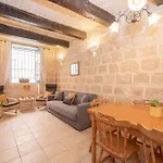 3 Bedrooms House Of Character In Near Mdina - Casa Melita * Rabat