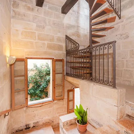 בית נופש 3 Bedrooms House Of Character In Near Mdina - Casa Melita *