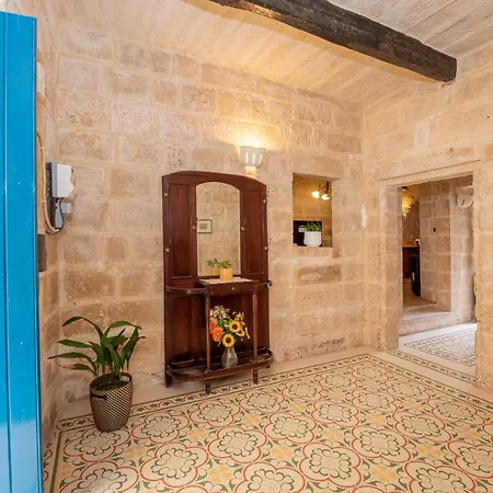 3 Bedrooms House Of Character In Near Mdina - Casa Melita בית נופש