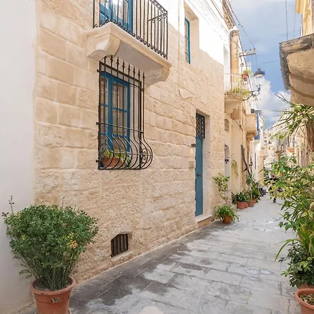 3 Bedrooms House Of Character In Near Mdina - Casa Melita Rabat