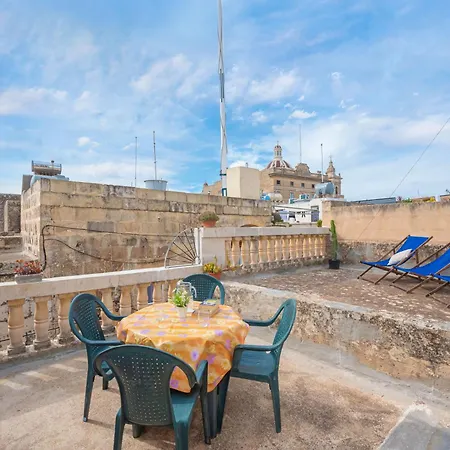 Holiday home 3 Bedrooms House Of Character In Near Mdina *