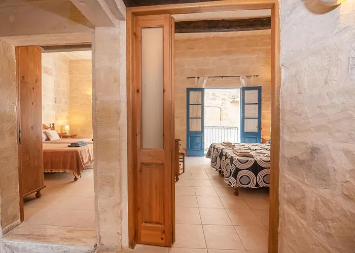 3 Bedrooms House Of Character In Near Mdina - Casa Melita