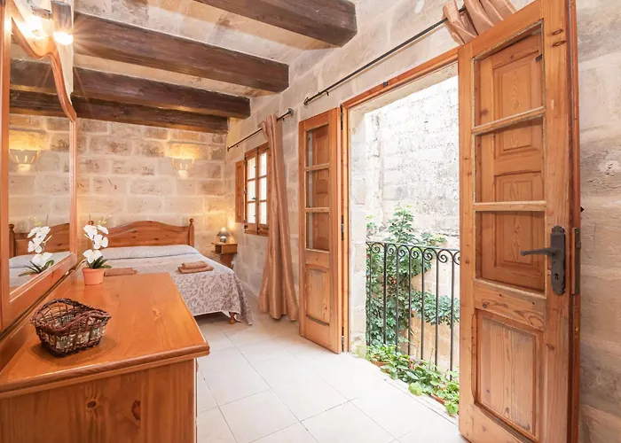 3 Bedrooms House Of Character In Near Mdina - Casa Melita Rabat