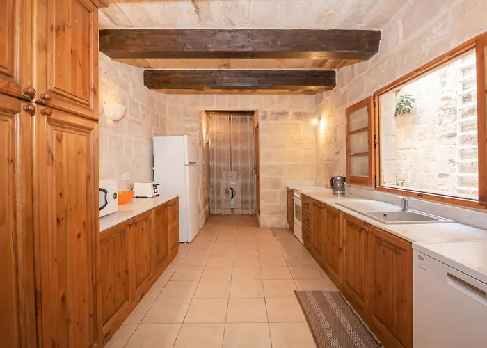 Ferienhaus 3 Bedrooms House Of Character In Near Mdina - Casa Melita *