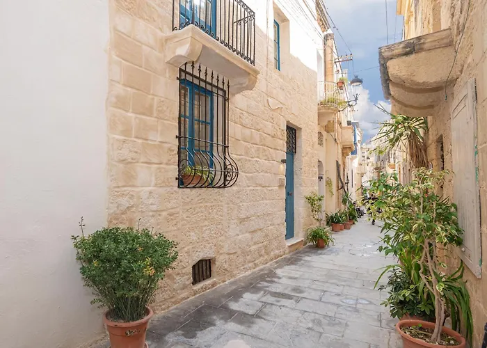 3 Bedrooms House Of Character In Near Mdina - Casa Melita Rabat